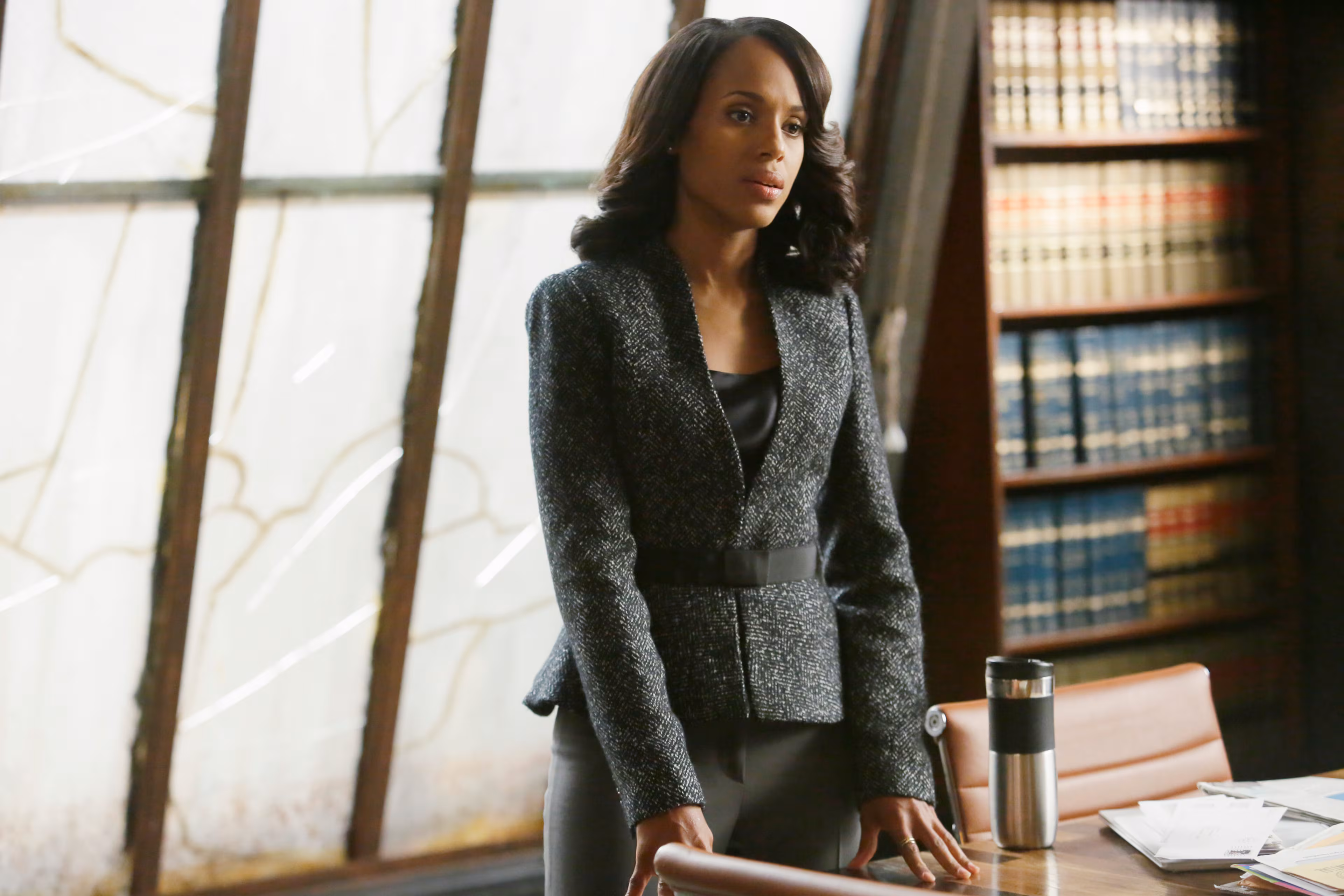SCANDAL - "You Can't Take Command" - Everything comes to a head in the shocking season finale when Olivia and the team finally make some big moves to take down Command, and Mellie's fate is sealed as the election results are announced, on the season finale of "Scandal," THURSDAY, MAY 14 (9:00-10:00 p.m., ET) on the ABC Television Network. (ABC/Nicole Wilder) KERRY WASHINGTON