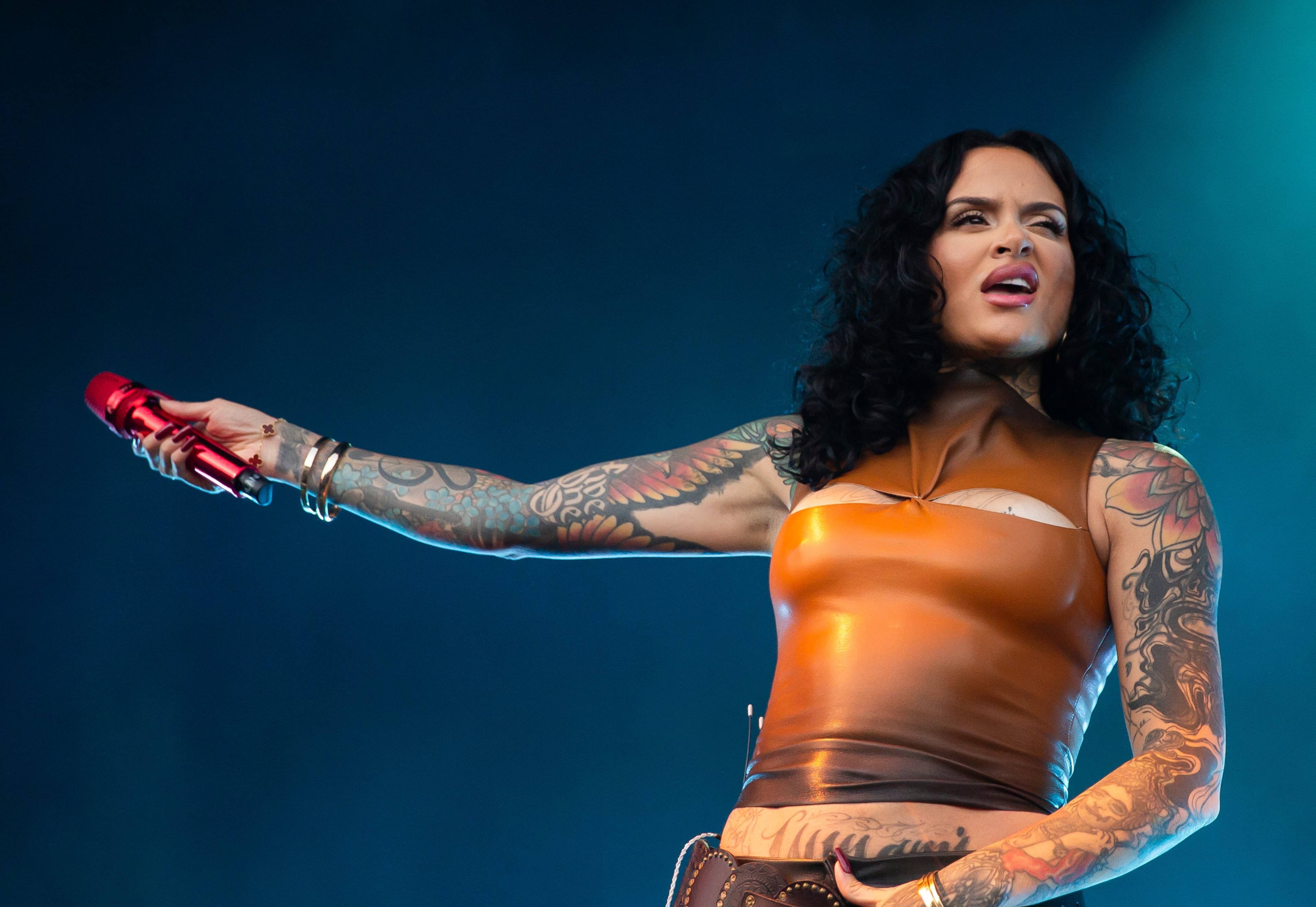 Kehlani dazzles the crowd with hit after hit as the first set at  One Musicfest on Saturday, Oct. 25, 2025, at Piedmont Park in Atlanta. (Ryan Fleisher for the AJC)