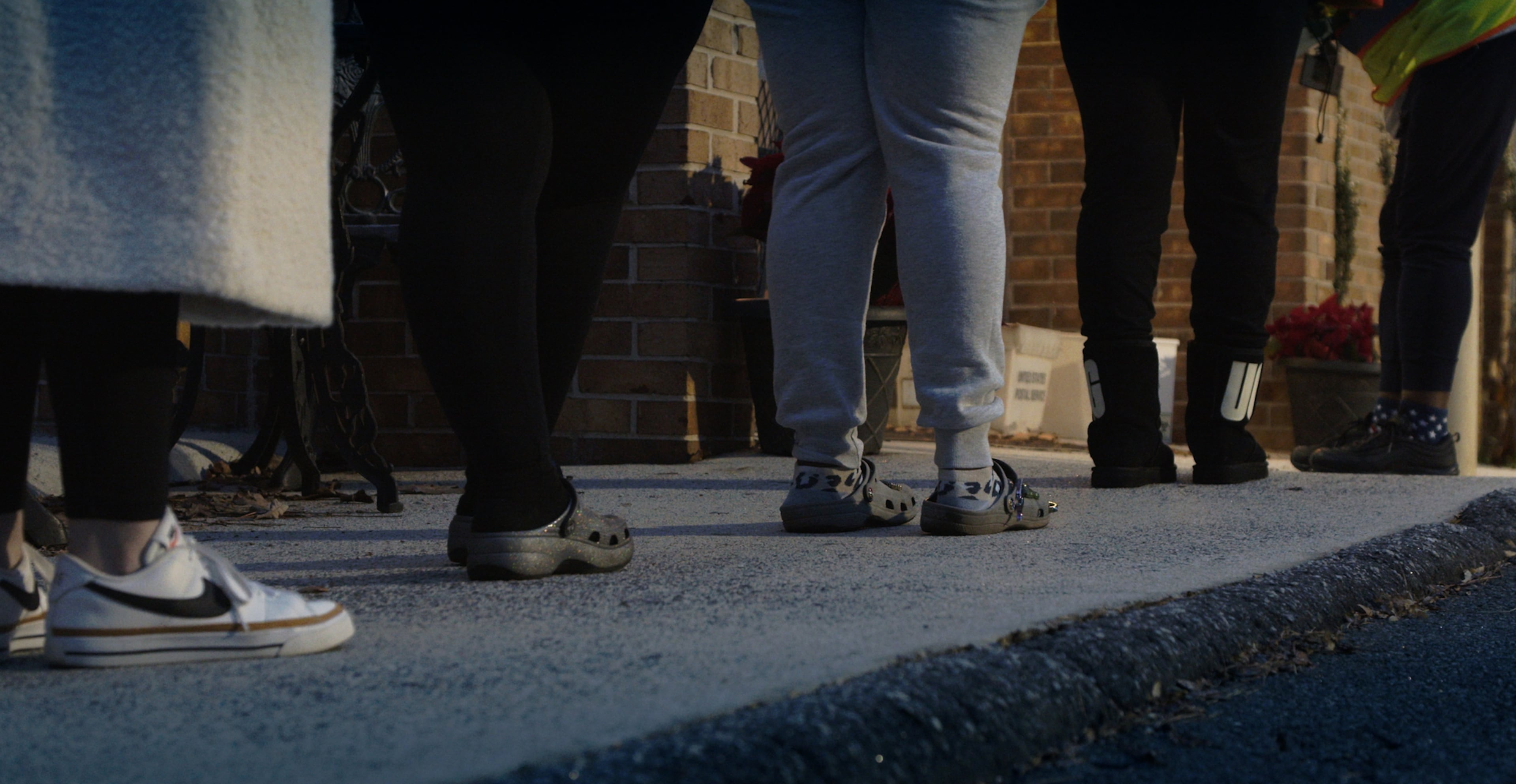Patients waiting to enter health care facility in Atlanta in "The Devil Is Busy" documentary. (Courtesy of HBO)
